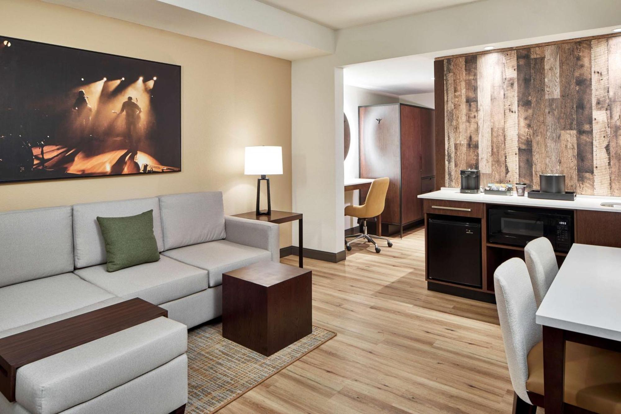 Embassy Suites By Hilton Nashville Downtown Extérieur photo